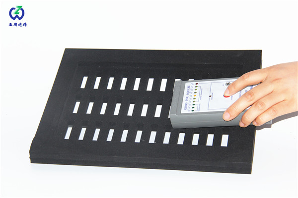 EVA內(nèi)襯的防靜電值有一個(gè)標(biāo)準(zhǔn)嗎？