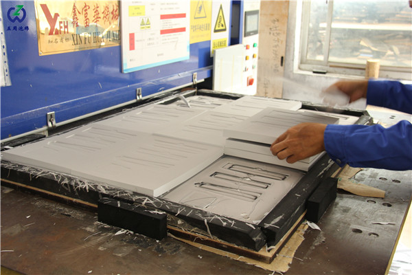 五周泡綿|尺寸公差±1mm 不同內(nèi)襯材質(zhì)供你所需 五周泡綿|尺寸公差±1mm 不同內(nèi)襯材質(zhì)供你所需